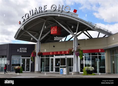 square one mall ontario